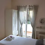 Seaside Garden House 8